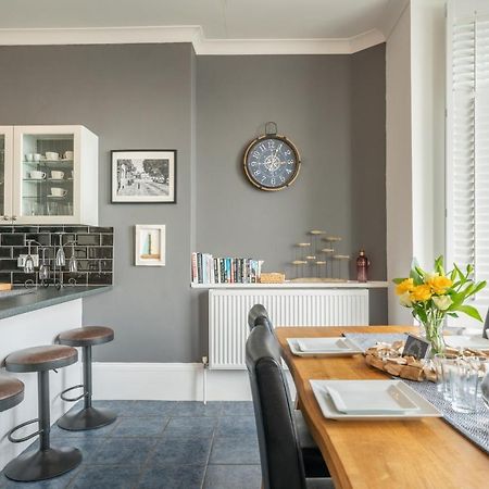 Stunning Sea Views Ventnor Apartment Buitenkant foto